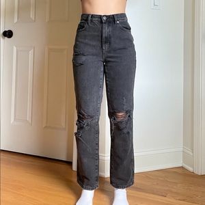 GARAGE Black ‘90s Straight Leg Jeans 🖤💋
Size 0